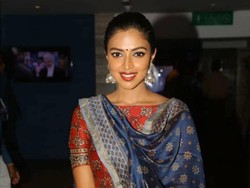 Liburan di Bali, Seleb Cantik Bollywood Viral Lewat Pose Bathtub