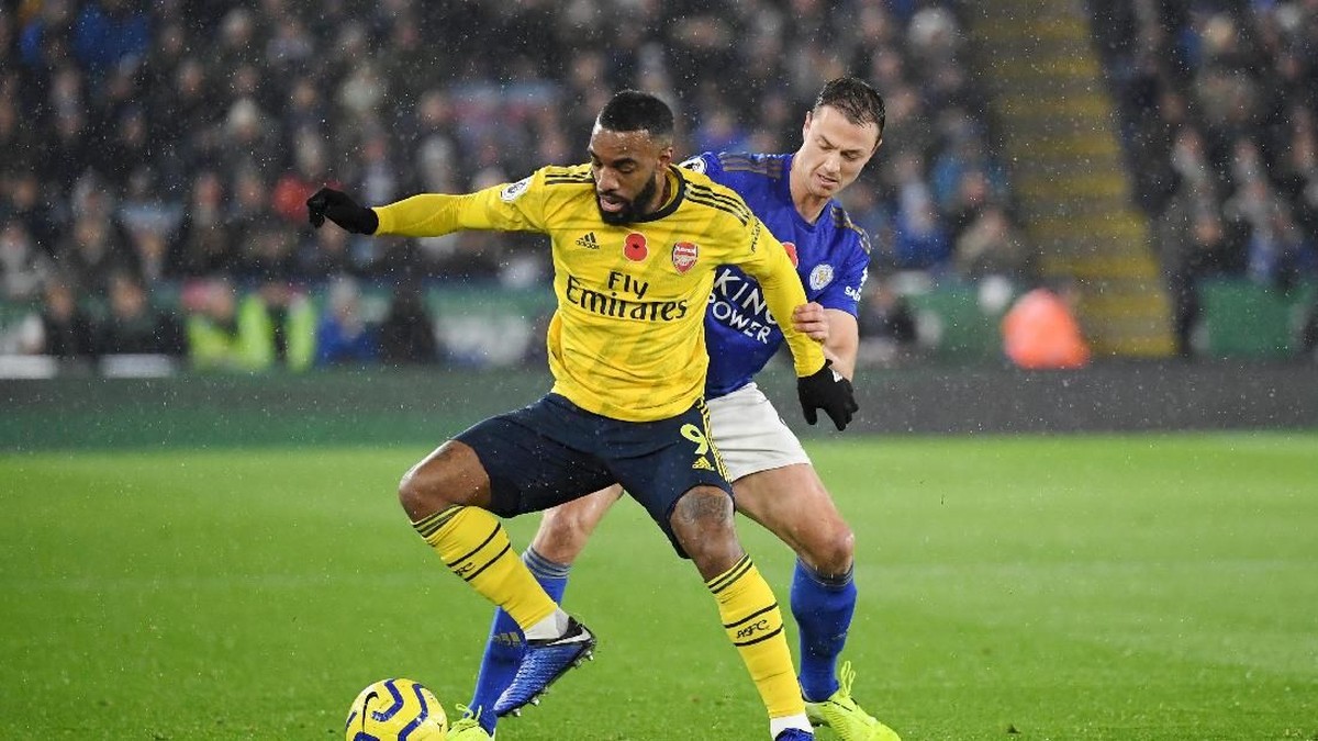 Leicester vs Arsenal tuntas 0-0 di babak pertama. (Foto: Ross Kinnaird/Getty Images)