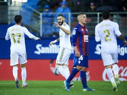 Eibar yang tanpa poin di laga ini masih tertahan di urutan ke-15. Mereka meraih 15 poin dari 13 laga.