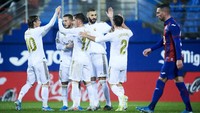 Bertanding di Ipurua Municipal Stadium, Minggu (10/11/2019) dini hari WIB, Madrid mampu empat kali menggetarkan jala Eibar. 