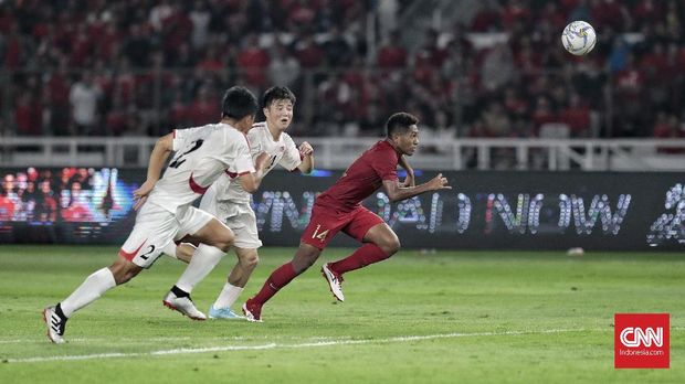Fakhri Husaini memuji stamina para pemain Timnas Indonesia U-19 yang masih prima hingga babak kedua. (