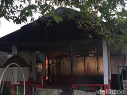 SD Pesantren YPMA Medan Sunggal Terbakar