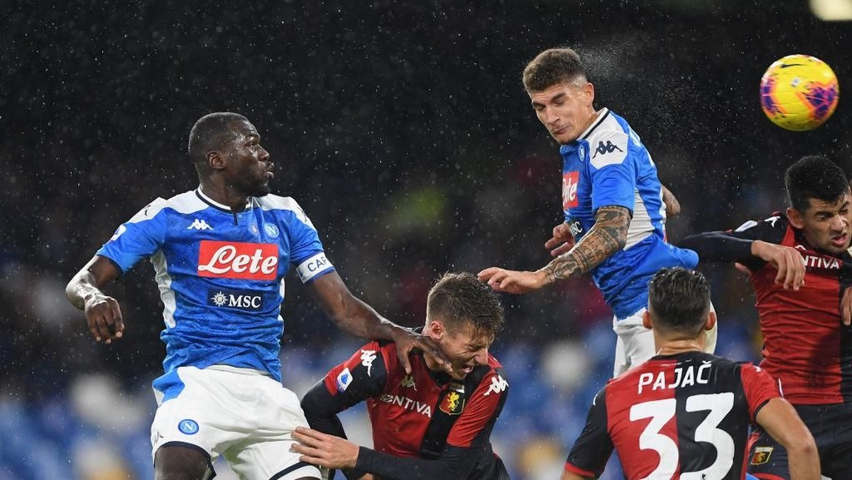 Napoli bermain imbang 0-0 dengan Genoa (Foto: Francesco Pecoraro/Getty Images)