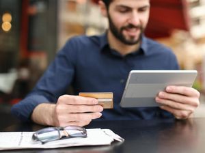 Yang Harus Diperhatikan Saat Beli Tiket Online Yang Harus Diperhatikan Saat Beli Tiket Online