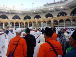 Marbut-Majelis Taklim DKI Tunaikan Tawaf Wada Sebelum Pulang ke Tanah Air
