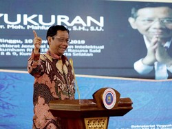 Usai Rapat Bareng Menag-Mendagri, Mahfud: Reuni 212 Hak Warga