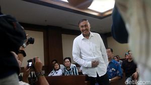 Ekspresi Markus Nari Divonis 6 Tahun Penjara