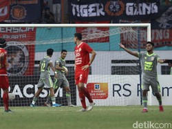 Kok, Conti dan Lerby Rebutan Eksekusi Penalti?