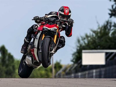 Motor Tercantik dari Italia