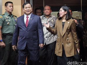 Menhan Prabowo: Indonesia Mampu Buat Bahan Bakar Roket! Menhan Prabowo: Indonesia Mampu Buat Bahan Bakar Roket!