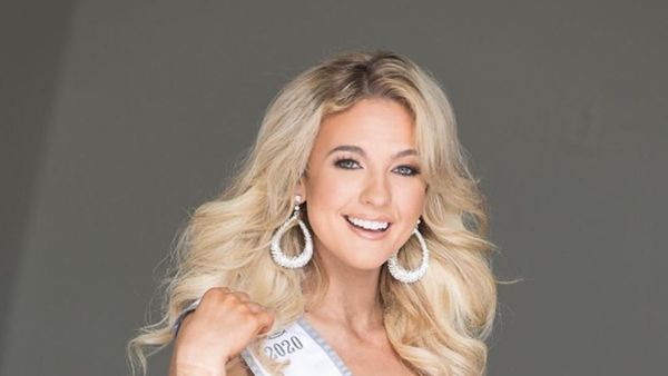 Potret Wanita Berkursi Roda Pertama yang Ikut Kontes Kecantikan di Amerika