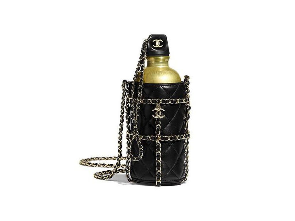 Fancy, Chanel Jual Tempat Botol Minum Rp 78 Juta Fancy, Chanel Jual Tempat Botol Minum Rp 78 Juta