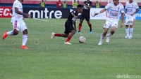 Persipura menghadapi Bali United di Stadion Delta, Sidoarjo, Senin (11/11/2019).