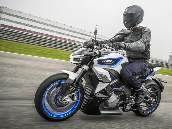 Gagahnya Motor Sport Listrik Kymco RevoNex