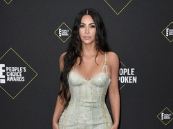 Kim Kardashian Rogoh Rp 357 Juta Buat Beli Jaket Janet Jackson