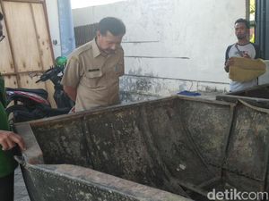Perahu Baja yang diangkat dari Bengawan Solo Milik Amerika Saat PD II? Perahu Baja yang diangkat dari Bengawan Solo Milik Amerika Saat PD II?