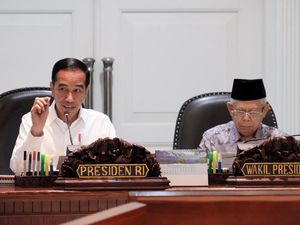 Jokowi Ingin Pangkas Eselon IV Lebih Dulu