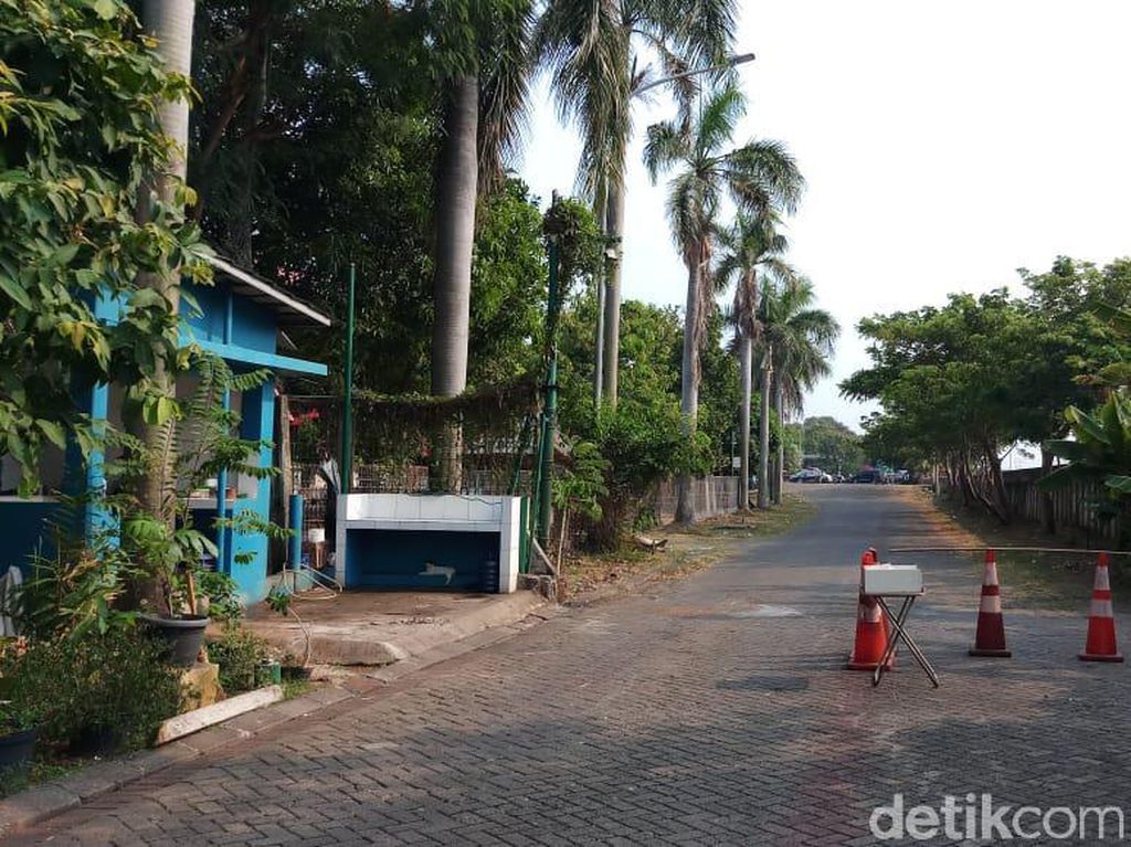 Warga Protes Pagar Perumahan di PIK Dibongkar, Ini Penjelasan Camat Warga Protes Pagar Perumahan di PIK Dibongkar, Ini Penjelasan Camat