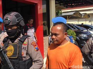 Polisi Bongkar Tempat Pengolahan Ayam Tiren di Mojokerto