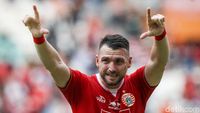 Marko Simic Pesta Gol ke Gawang Borneo FC