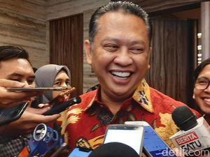 Ketua MPR Bamsoet: Kalista Iskandar Hafal Pancasila, Dia Hanya Grogi Ketua MPR Bamsoet: Kalista Iskandar Hafal Pancasila, Dia Hanya Grogi
