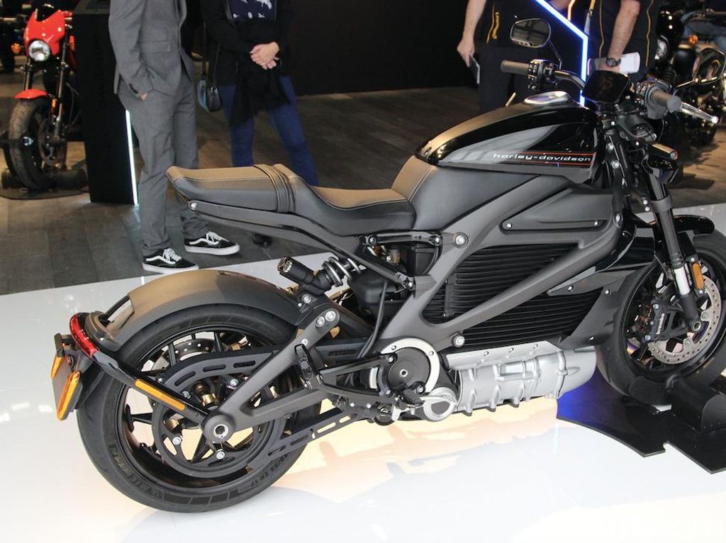 Lihat Langsung Motor Listrik Harley-Davidson Lihat Langsung Motor Listrik Harley-Davidson