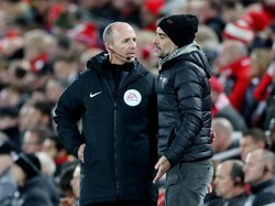 Salam Sarkasme Guardiola Lolos dari Sanksi FA