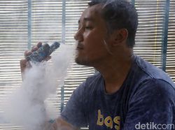 Ayah Perokok & Nge-vape Sebabkan Balita Bronkitis? Begini Kata Dokter Unair