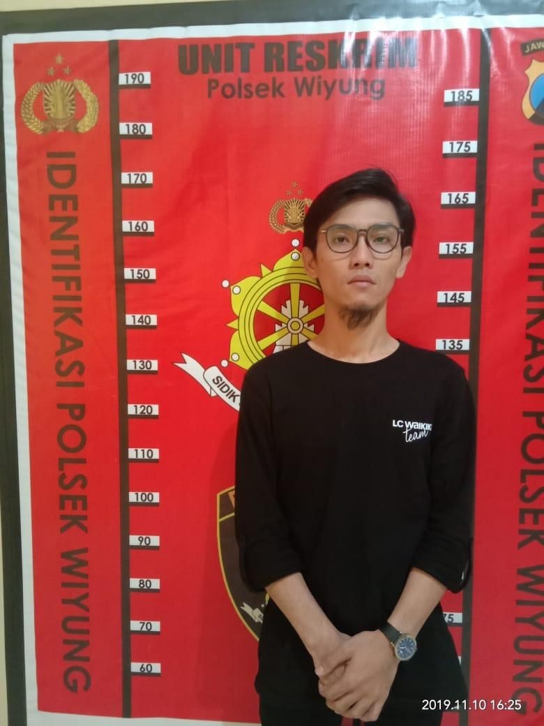 Pria Perekam di Kamar Ganti Ngaku Belum Sebar Video Hasil Rekaman Pria Perekam di Kamar Ganti Ngaku Belum Sebar Video Hasil Rekaman