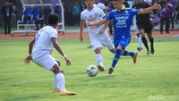 Hasil ini mengangkat Persib ke peringkat enam klasemen sementara Liga 1 dengan 40 poin dari 27 laga. Sementara itu, Arema tak beranjak dari peringkat kelima dengan 41 poin dari 27 pertandingan.