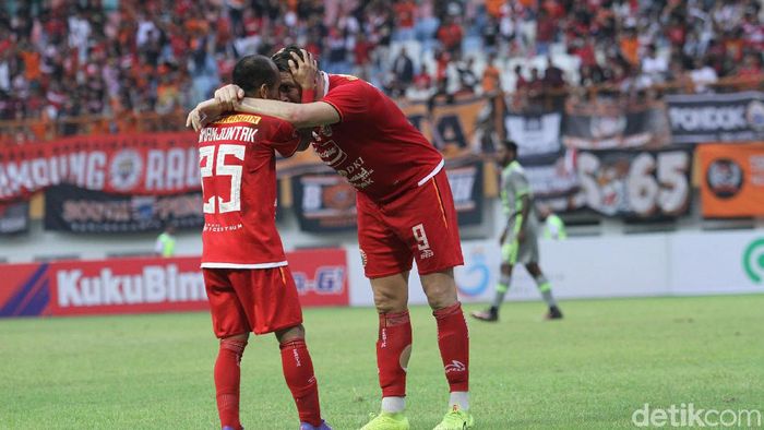 Persija Jakarta pelan-pelan mulai membaik (Rifkianto Nugroho/detikSport) Persija Jakarta pelan-pelan mulai membaik (Rifkianto Nugroho/detikSport)