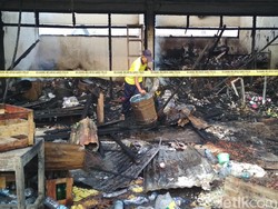 Imbas Pasar Ngunut Terbakar, 522 Pedagang Direlokasi ke Pasar Hewan