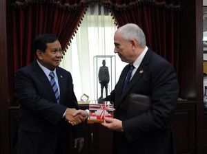 Ini yang Dibahas Prabowo Saat Bertemu Dubes AS-Dubes Saudi Ini yang Dibahas Prabowo Saat Bertemu Dubes AS-Dubes Saudi