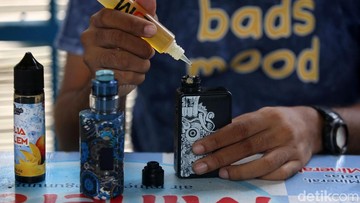Berita dari Detik Finance: Kemenperin Buka Suara soal BNN Usul Vape Dilarang: Kita Dalami