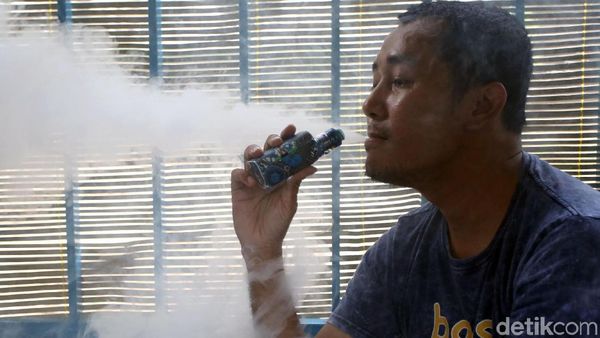 Siap-siap! Pemerintah Bakal Larang Vape di Indonesia