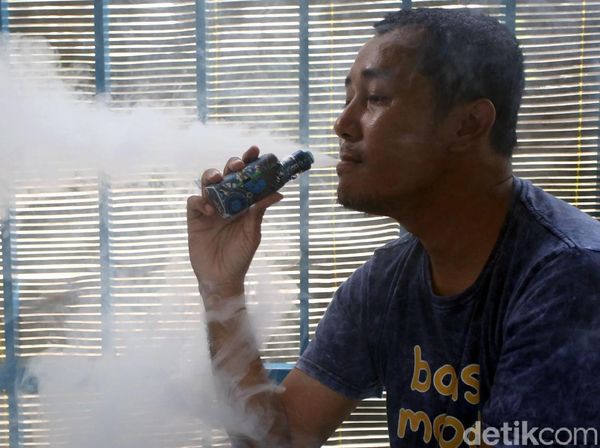 Siap-siap! Pemerintah Bakal Larang Vape di Indonesia