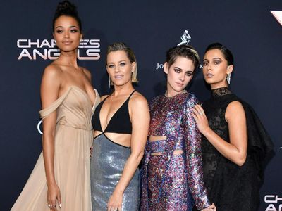 Goddess! Saat Bintang Charlies Angels tampilkan Pesonanya