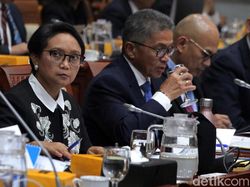 Menlu-Komisi I DPR: Informasi soal Habib Rizieq 1 Pintu ke Menko Mahfud