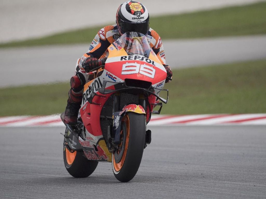 Lorenzo Lebih Nyaman Pakai Motor Honda Tahun Lalu Lorenzo Lebih Nyaman Pakai Motor Honda Tahun Lalu