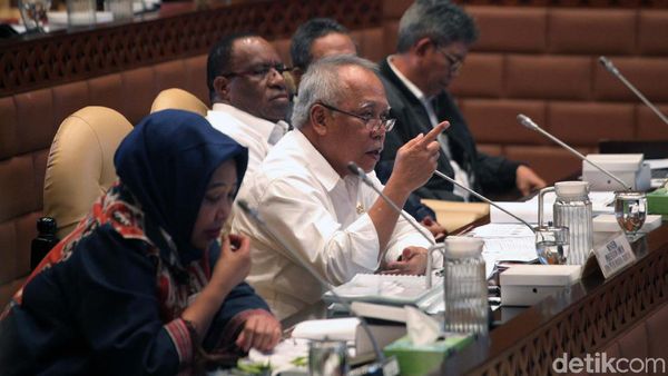 Di Depan Komisi V, Menteri PUPR Ungkap Rencana Pangkas Eselon IV