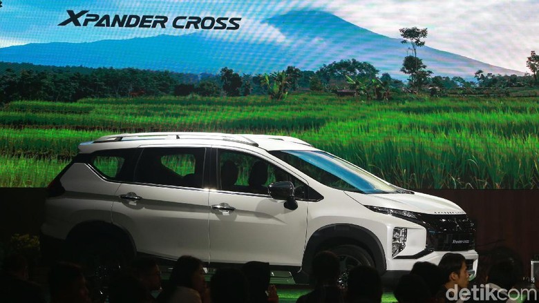 Mitsubishi Xpander Cross Foto: Ari Saputra Mitsubishi Xpander Cross Foto: Ari Saputra