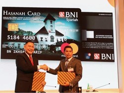 BNI Syariah Launching Kartu Platinum Hasanah Desain Sawahlunto