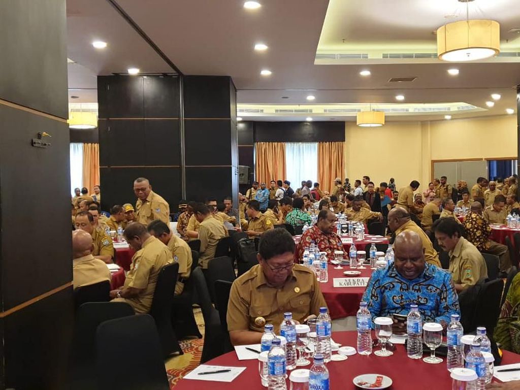 KPK Temukan 1,5 Juta Penerima Bansos di Papua Tak Sesuai Data NIK KPK Temukan 1,5 Juta Penerima Bansos di Papua Tak Sesuai Data NIK
