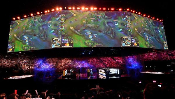 Belasan Ribu Penonton Jadi Saksi Gamer China Gondol Rp 11,7 M