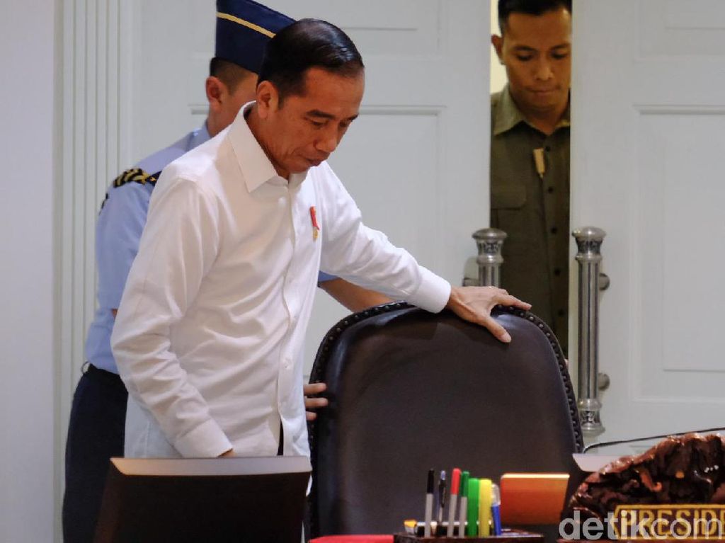 Jokowi Serahkan DIPA 2020, Lelang Proyek Bisa Dimulai Jokowi Serahkan DIPA 2020, Lelang Proyek Bisa Dimulai