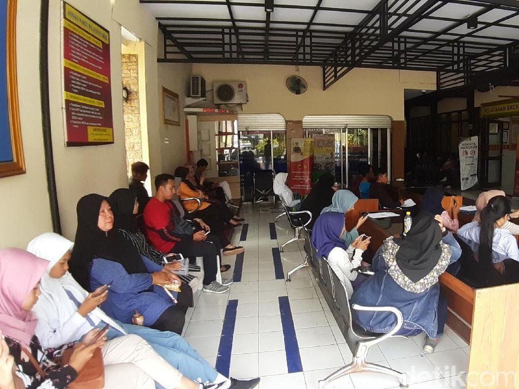 Seleksi CPNS Dibuka, Pemohon SKCK di Polres Malang Membludak