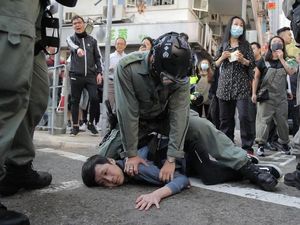 Terlambat bagi Pemerintah Hong Kong untuk Raih Kepercayaan Masyarakat