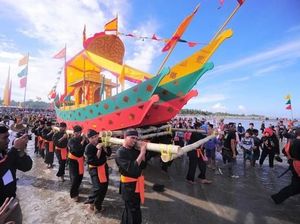 Iraw Tengkayu, Ritual Arak Perahu di Kota Tarakan