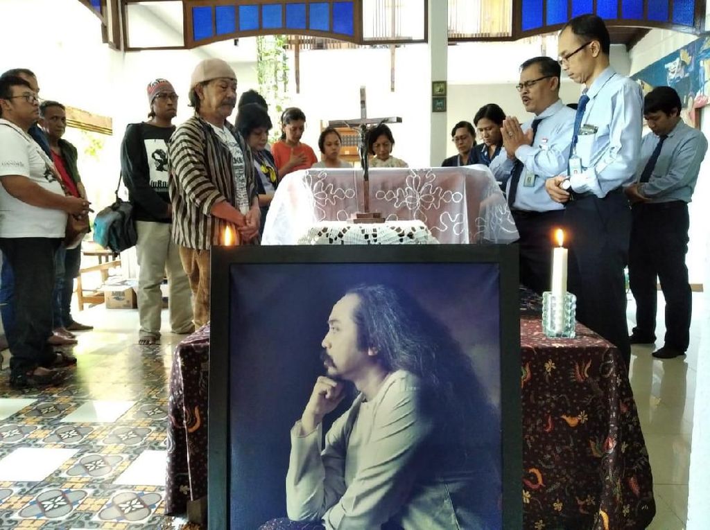 Djaduk Ferianto Meninggal Diduga karena Serangan Jantung Djaduk Ferianto Meninggal Diduga karena Serangan Jantung