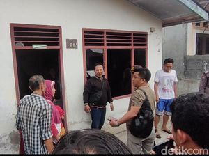 Polisi Bawa 3 Orang Keluarga Pelaku Bom Bunuh Diri di Mapolrestabes Medan Polisi Bawa 3 Orang Keluarga Pelaku Bom Bunuh Diri di Mapolrestabes Medan